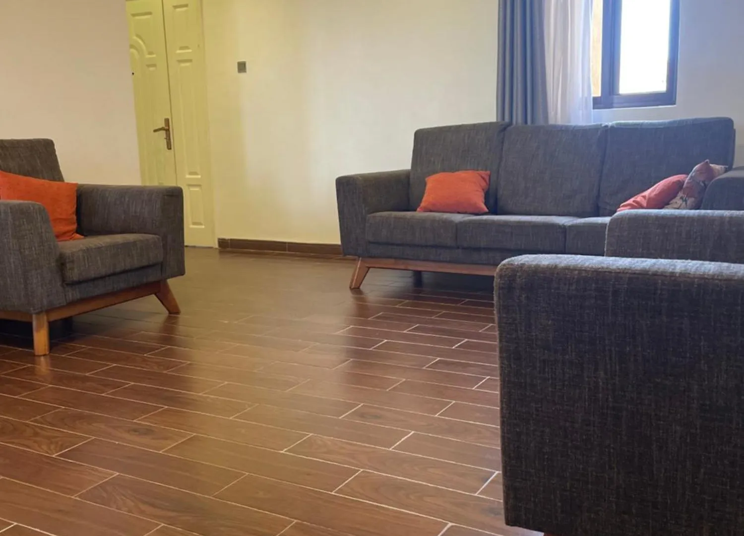 Apartamento 5Square Homes Kampala